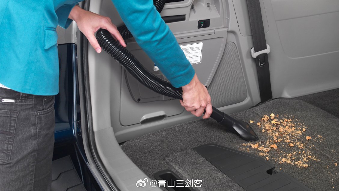 既然都有彩电冰箱大沙发按摩椅为什么不搞个吸尘器？应该没什么难度新能源汽车[超话]
