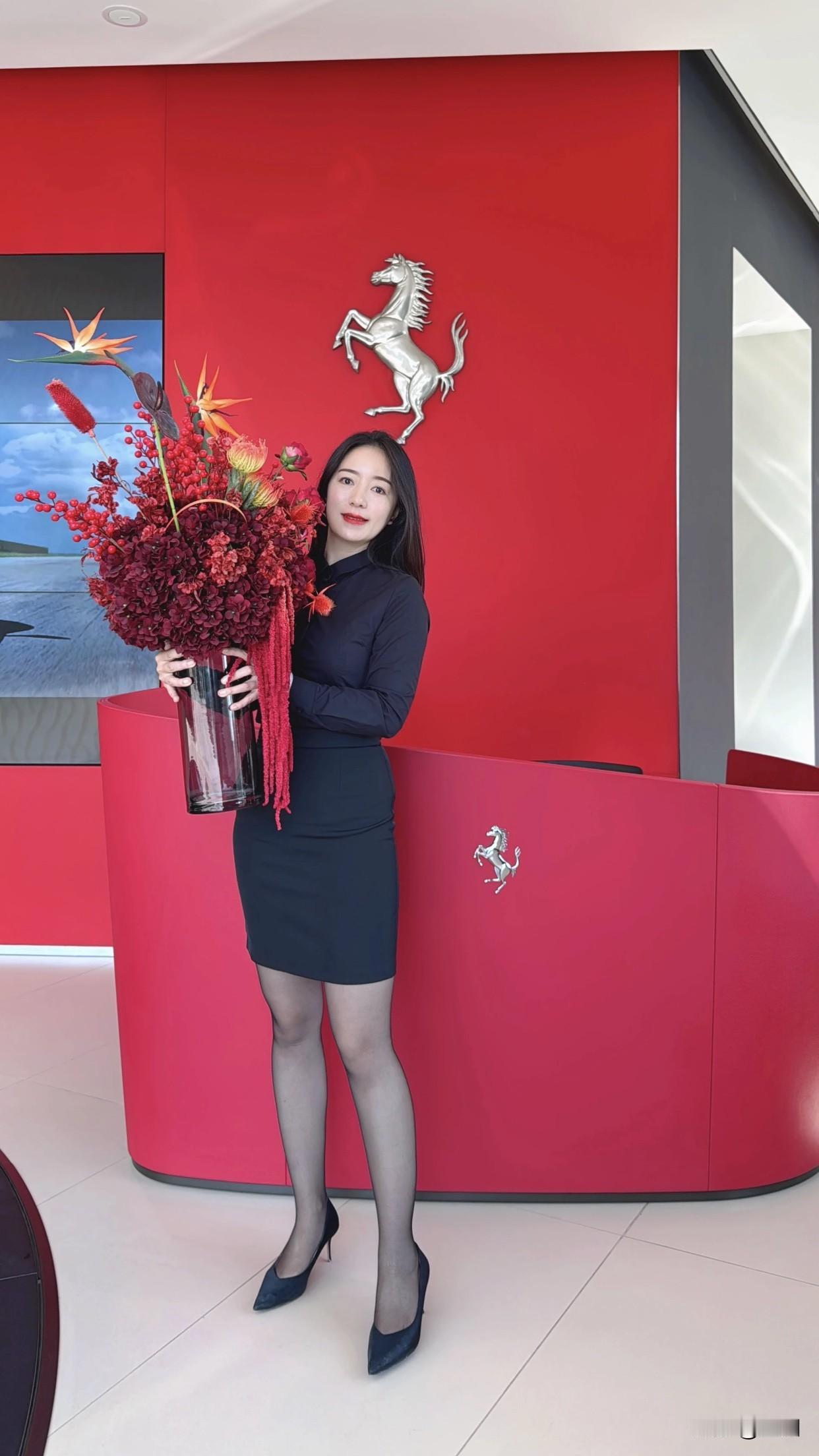 人的一生该怎样活要有责任感，对自己和他人负责。