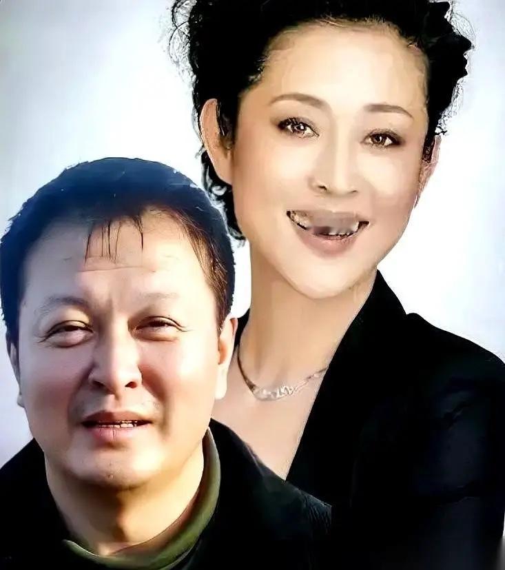 追《沉默的荣耀》时，满屏都在夸导演杨亚洲会拍，可我盯着片尾字幕突然反应过来：这导