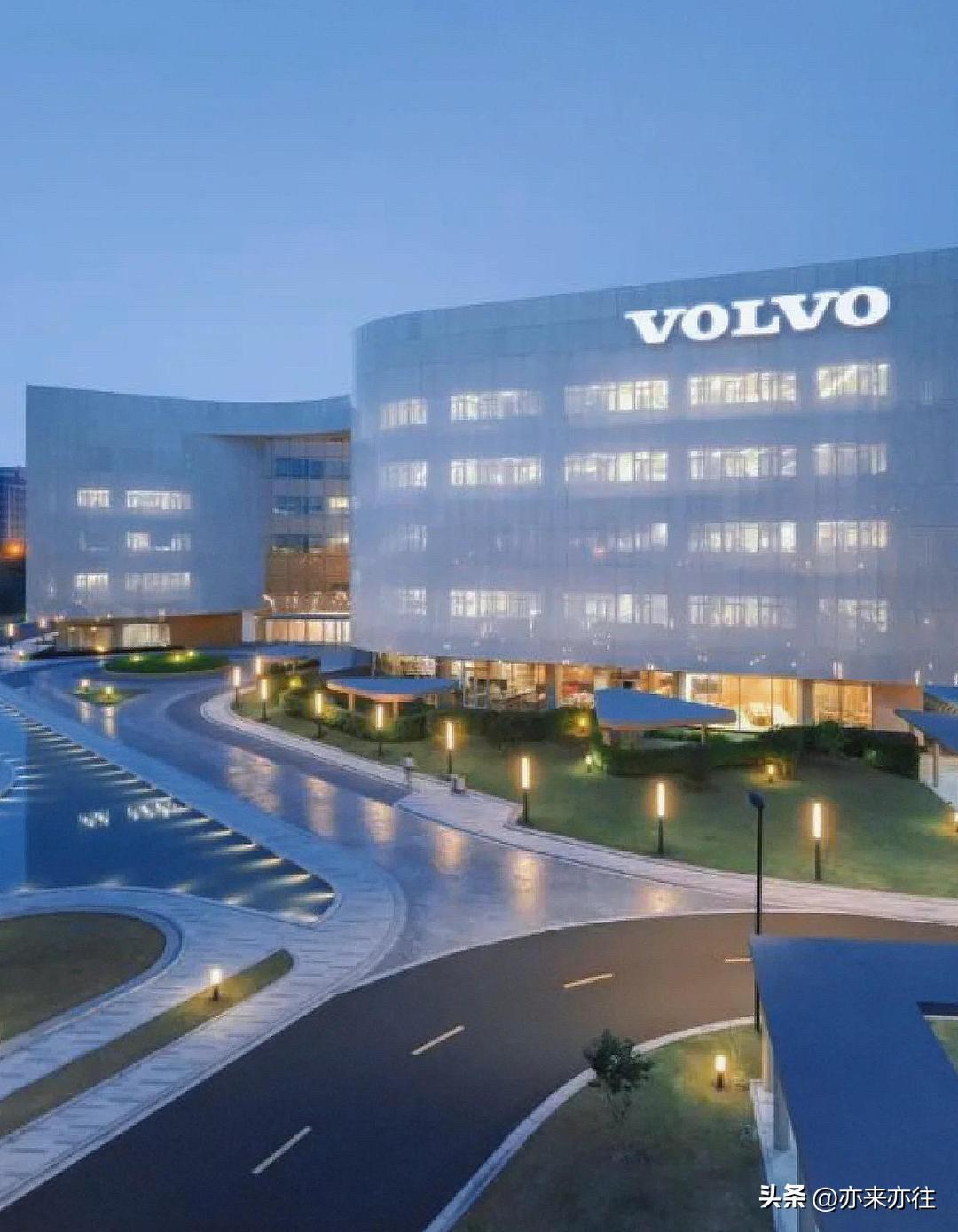 2010年3月28日，中国浙江吉利控股集团有限公司在瑞典哥德堡与美国福特汽车公司