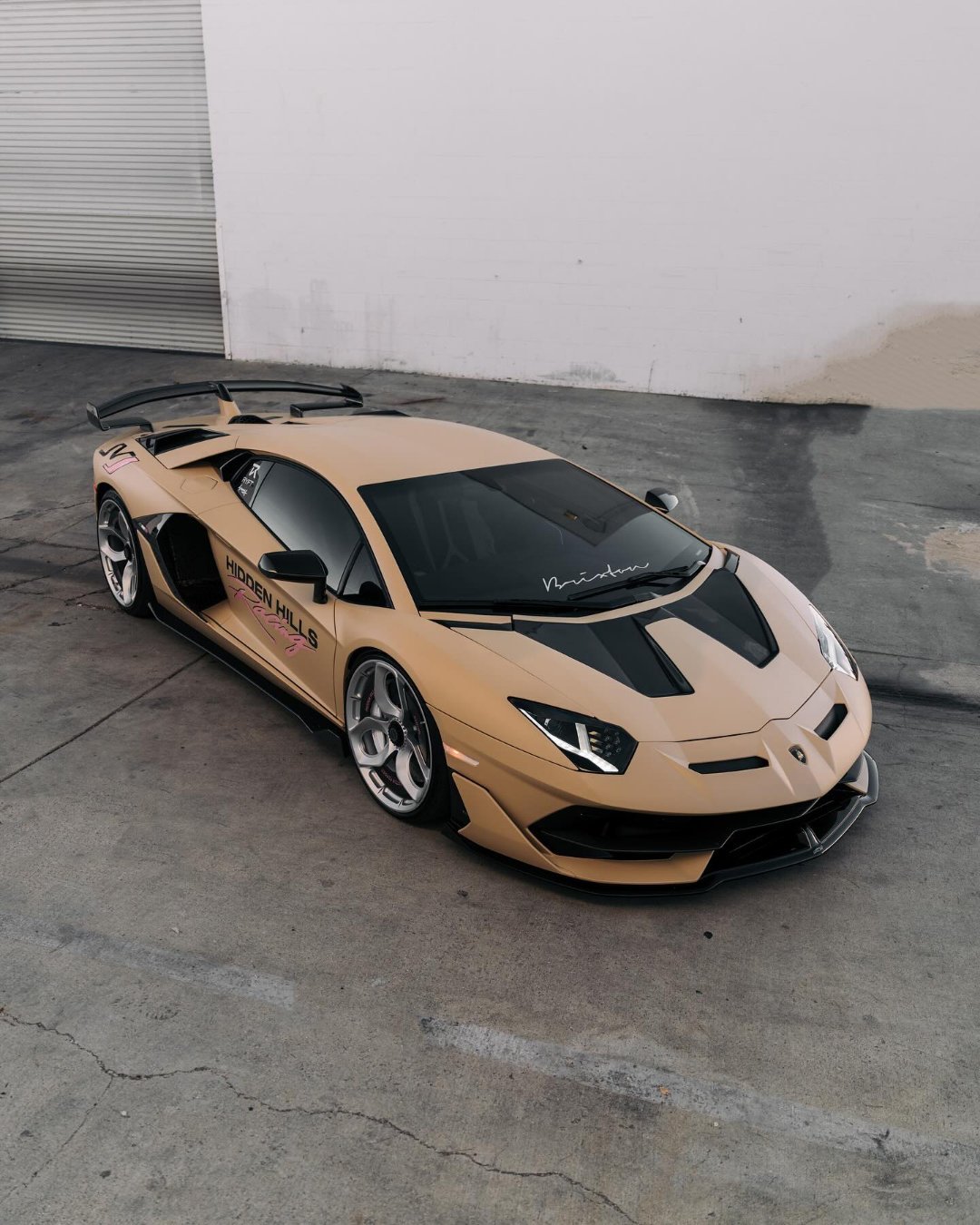 改车吧[超话]  Aventador SVJ 