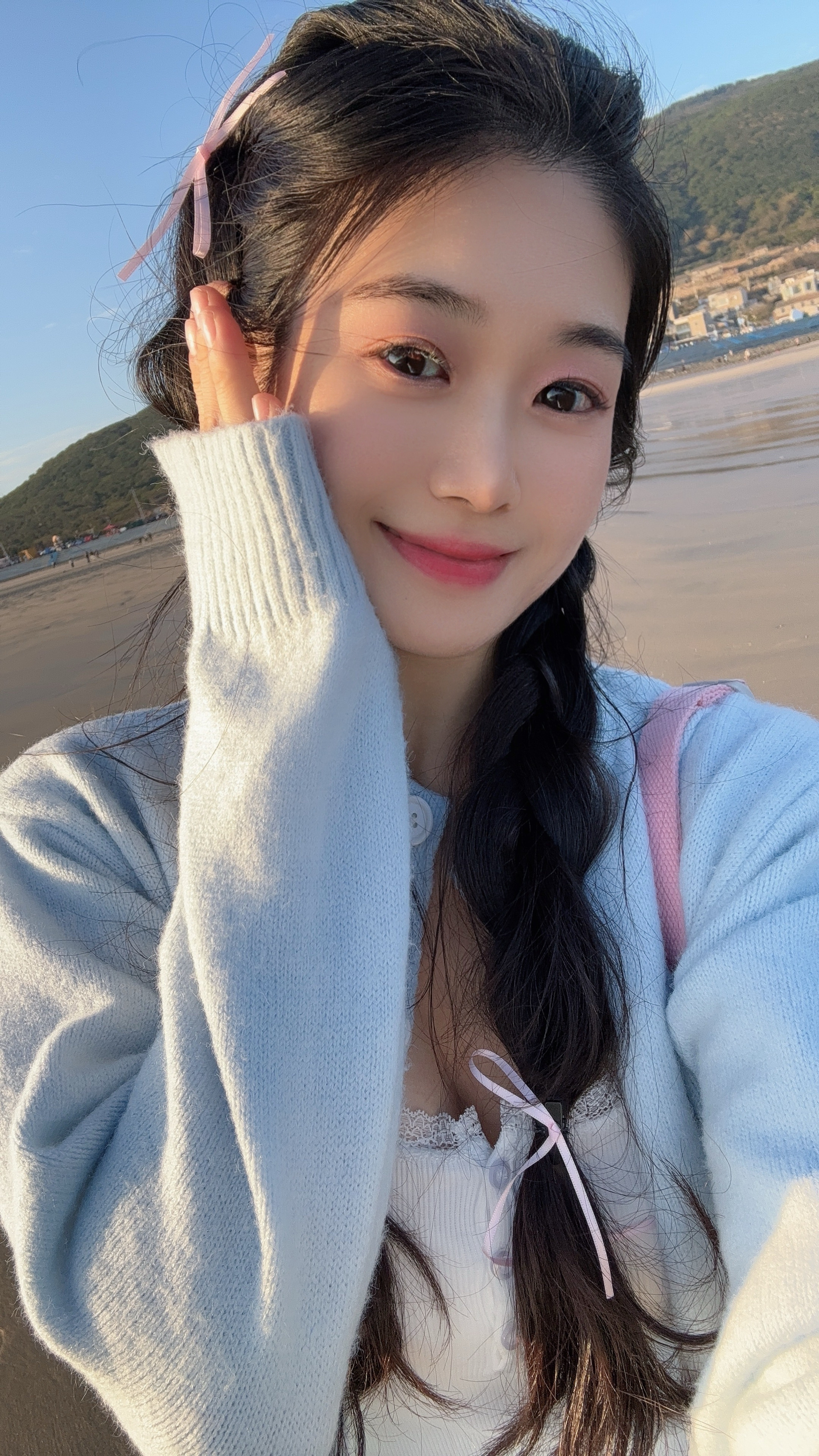 在热爱里面 很慢 很踏实🪼🐚🩵  ​​​