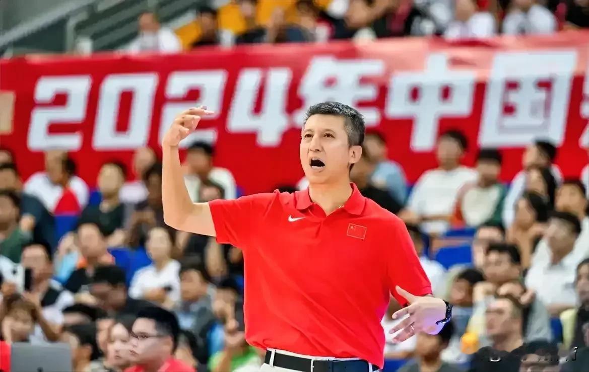 郭士强不愧是亚洲篮坛名帅！

今晚郭士强率领中国男篮二队以98-84，将气势汹汹