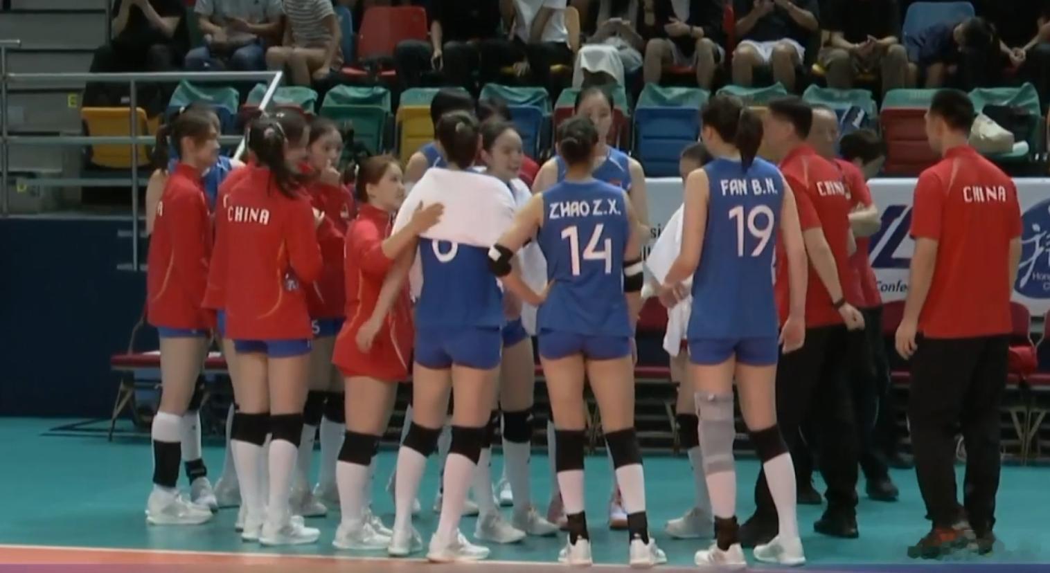 2026亚洲东区女排锦标赛中国女排中国队2-0日本队，前两局两队拦网得分：10-