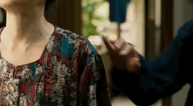 #万茜恨得牙痒痒#万茜发文透露虽然在剧中和阎青妤老师剑拔弩张，但在戏外两人对于剧