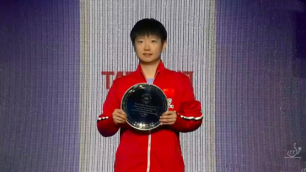 谁能读懂孙颖莎背负的压力？
 
决赛战局开局就陷入绝境，王曼昱率先失守丢掉一分，