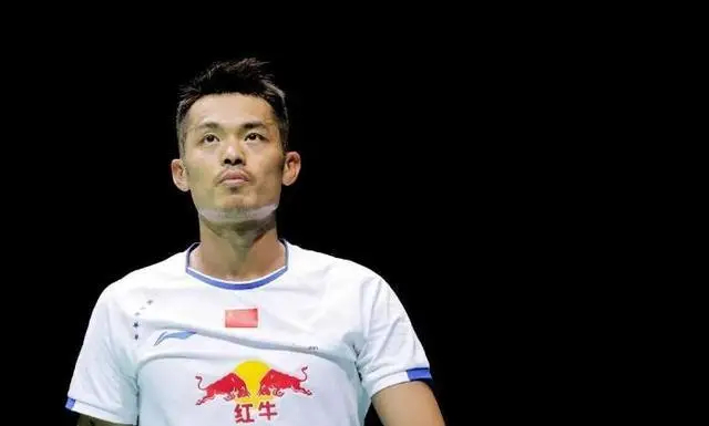 #为什么冠军爱喝茶# 经常会把林丹两届奥运会夺冠的比赛拿出来看，就是觉得他太厉害