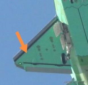 歼35A没有翼尖挂点？

从绿皮机腹照片能清晰看到，其翼下设有4个挂点盖板，并未