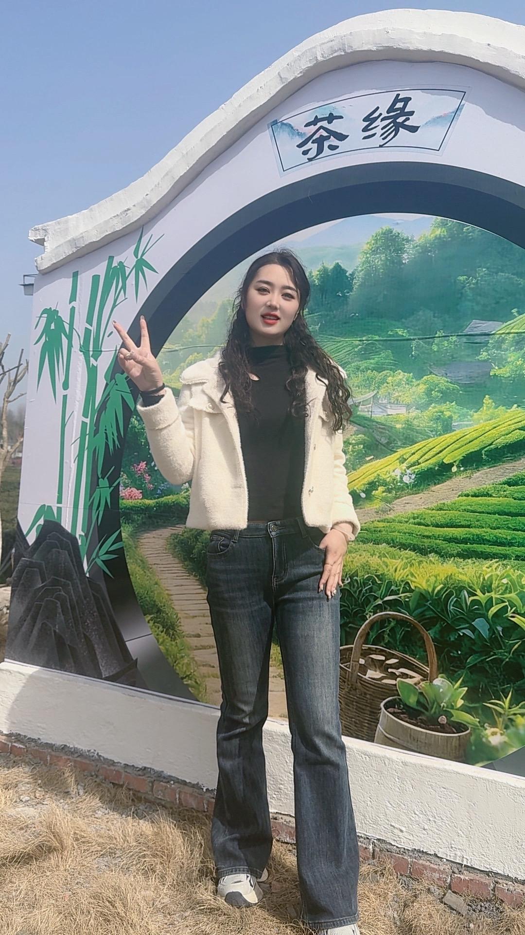 初听郑源是少女，再听已是中年少女，回不去的何止是时间，还有曾经的自己…