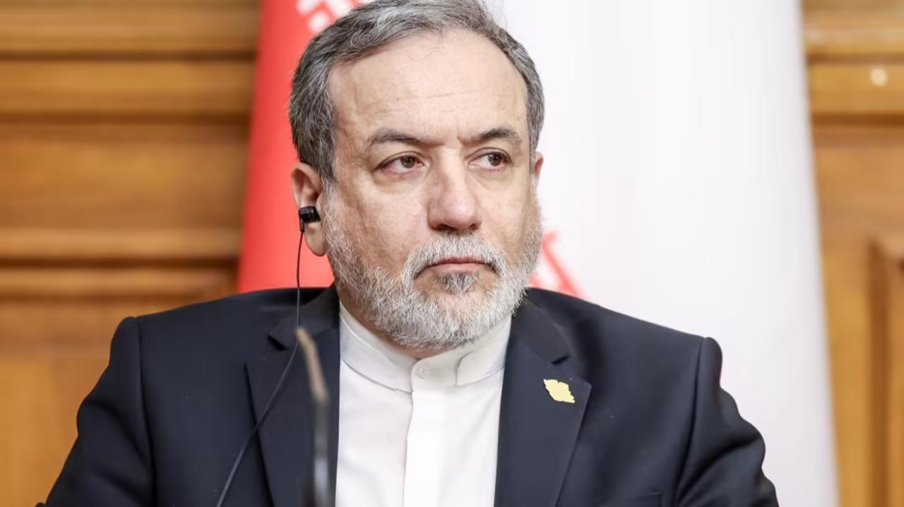 伊朗给日本船只开绿灯，日本可是美国的盟友，伊朗为什么要这么做，其实这是伊朗的这一