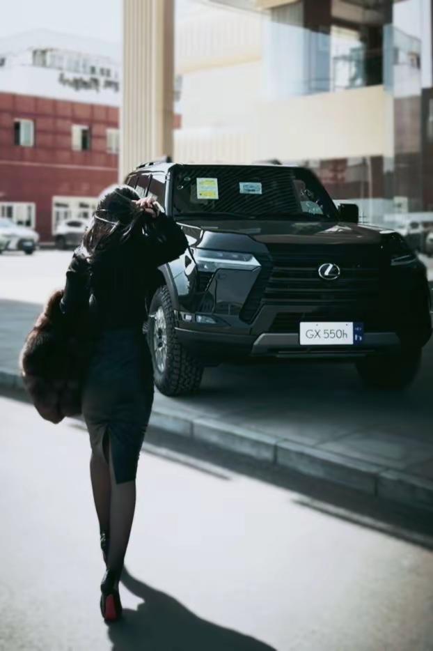 等你开上凌志，也许才会懂真正的爱与别！雷克萨斯GX 凌志