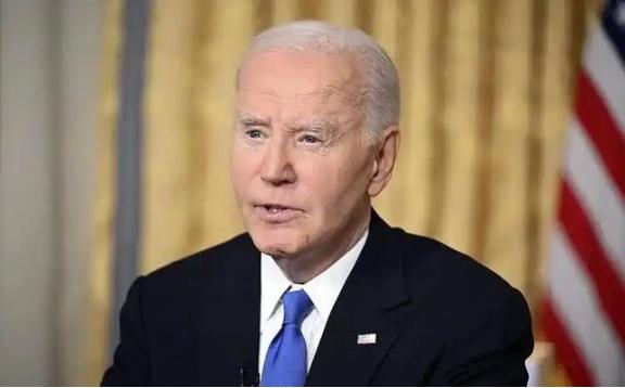 奥巴马没想到！拜登也没想到！就连全球能源专家都没有想到，原来美国退出新能源的决心