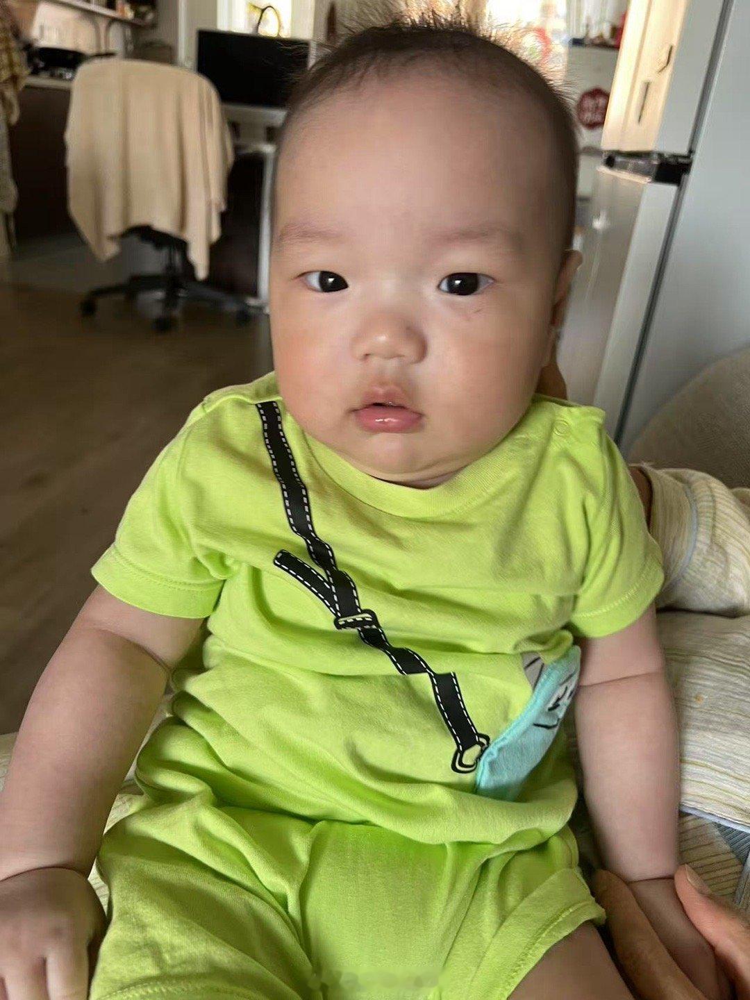 远程吸多哥哥穿过的80 码小绿衣 ​​​