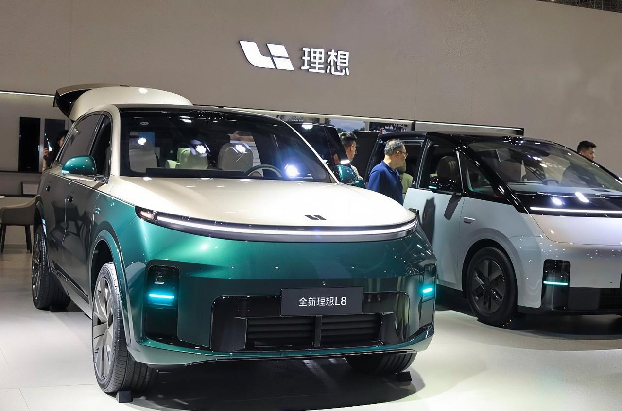 电池自燃直接赔新车，理想开始为消费者兜底？

10月20日，理想汽车正式公布“连