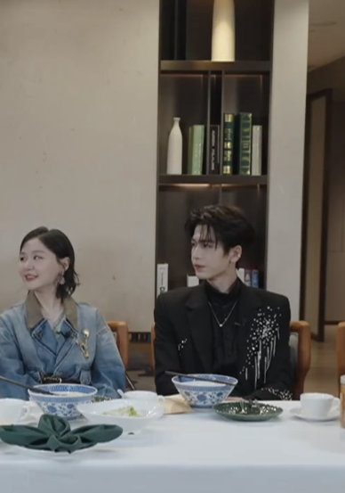 张凌赫开推4新一季的flag 张凌赫金钥匙都是谢征的 张凌赫开推4新一季的fla