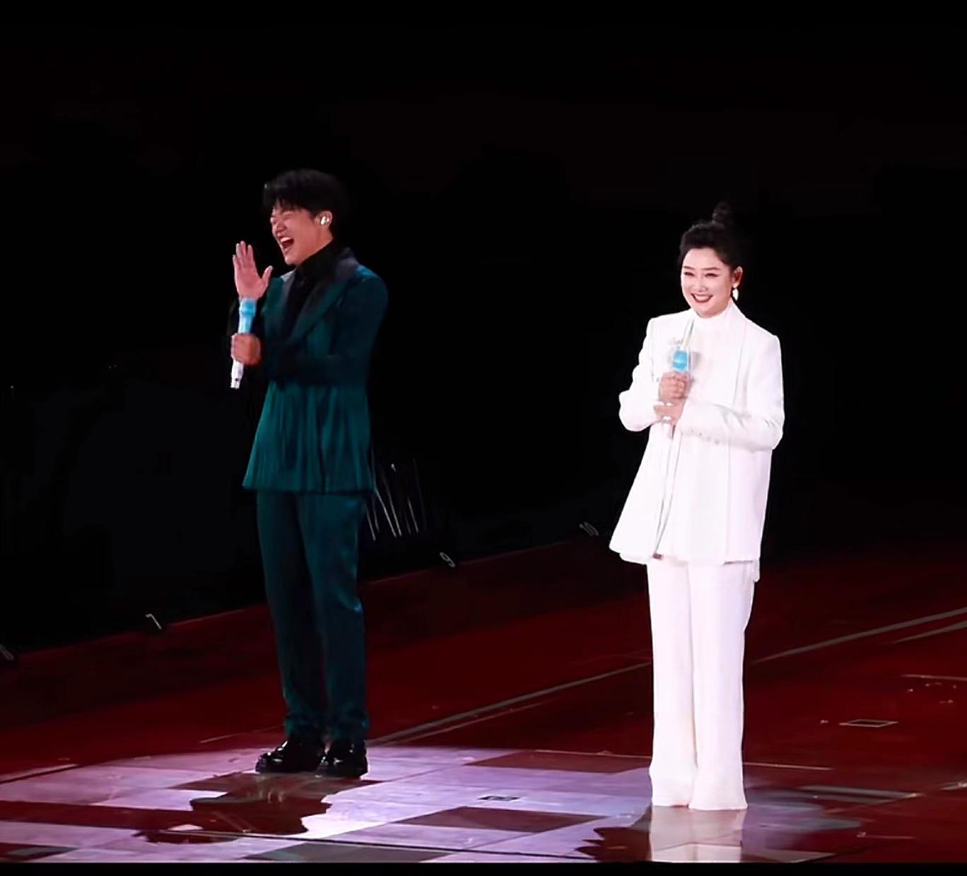 永远为妹妹提供情绪价值的毅哥！  很大的男神 ，妹妹也特别开心！