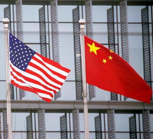 中美科技战的新信号出现了！美国智库直接摊牌：如果AI技术赢不了，就建议出动美军轰