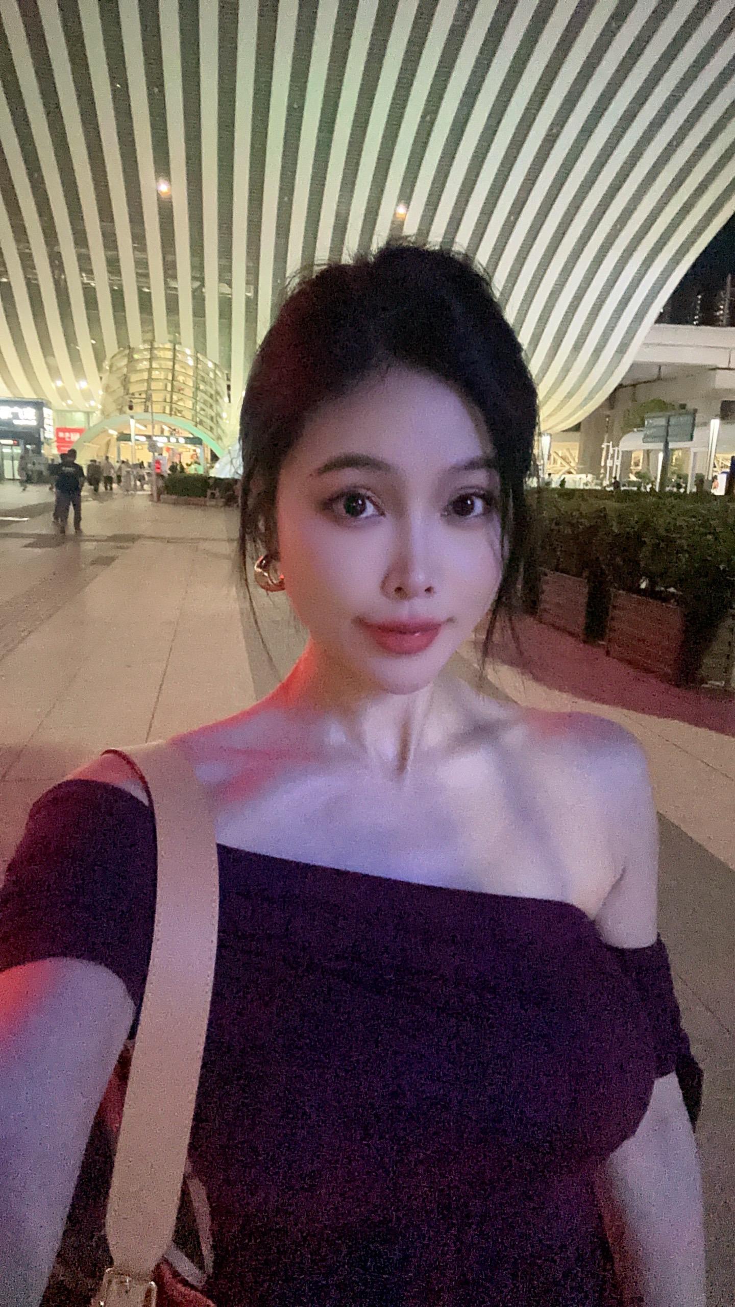 你像下过的一场雨明星氛围感