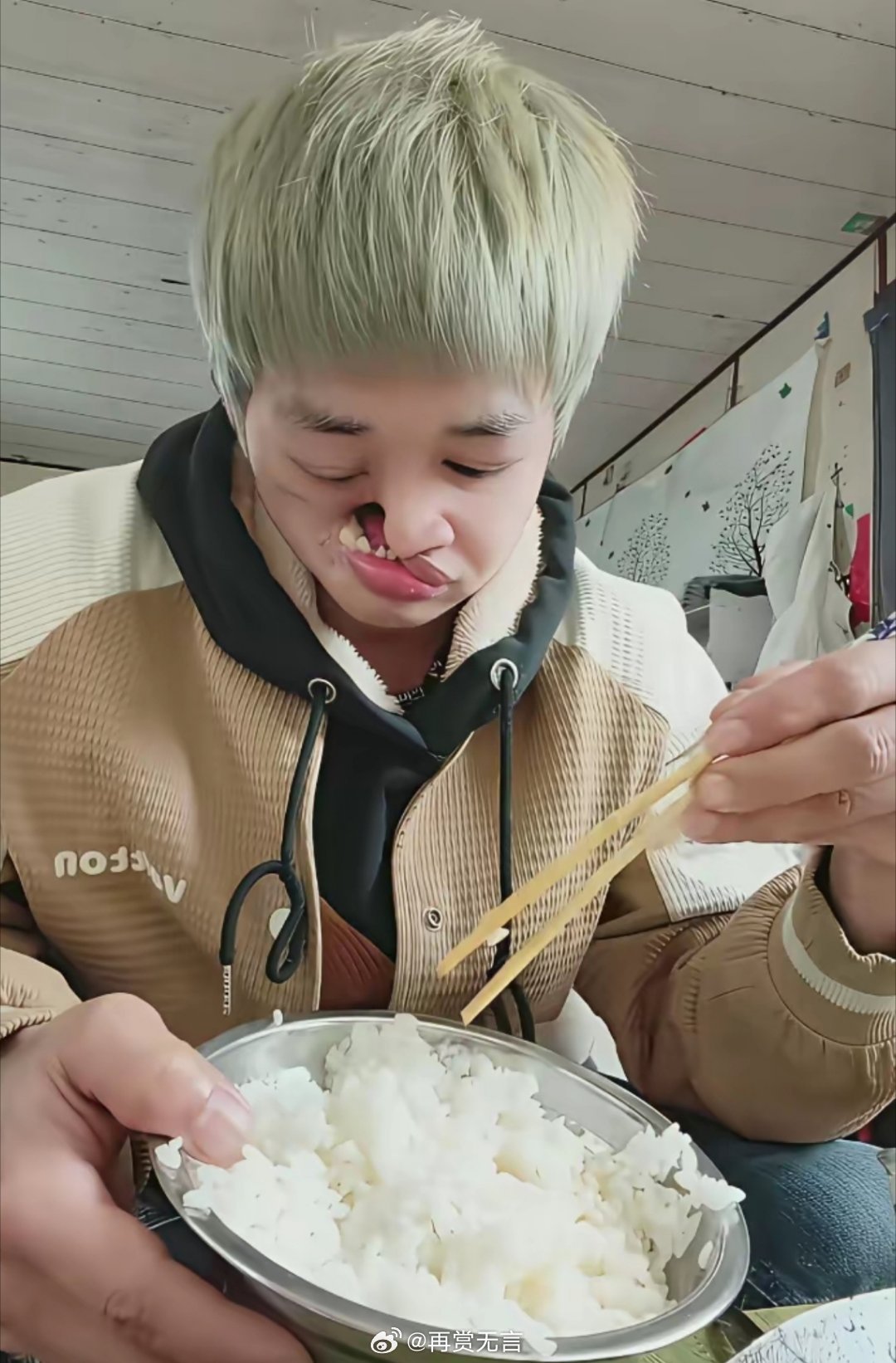 如果他能遇见李亚鹏，故事的结局，会不会不一样？ 