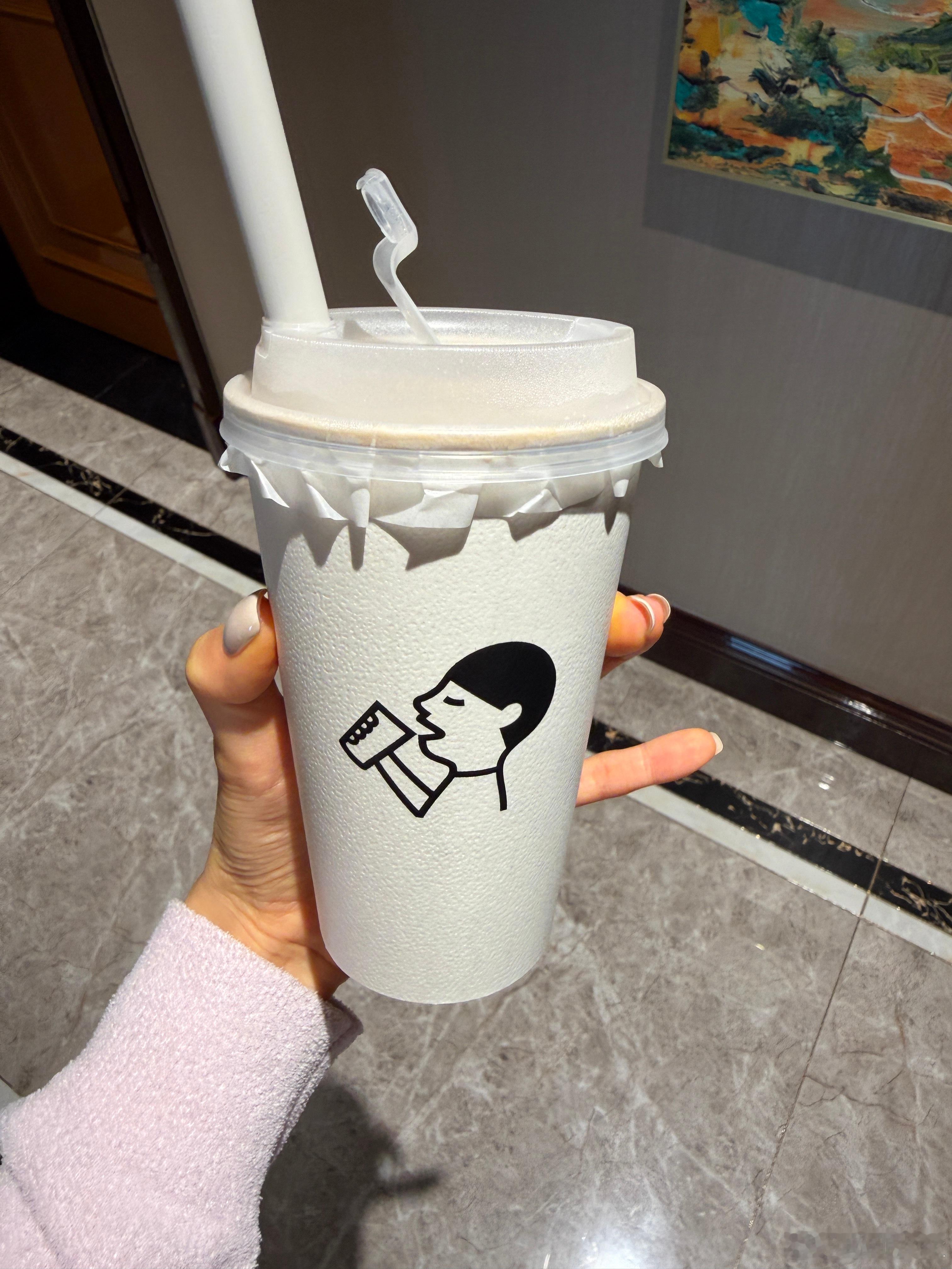 珍珠奶茶来一杯！干杯🍻 ​​​