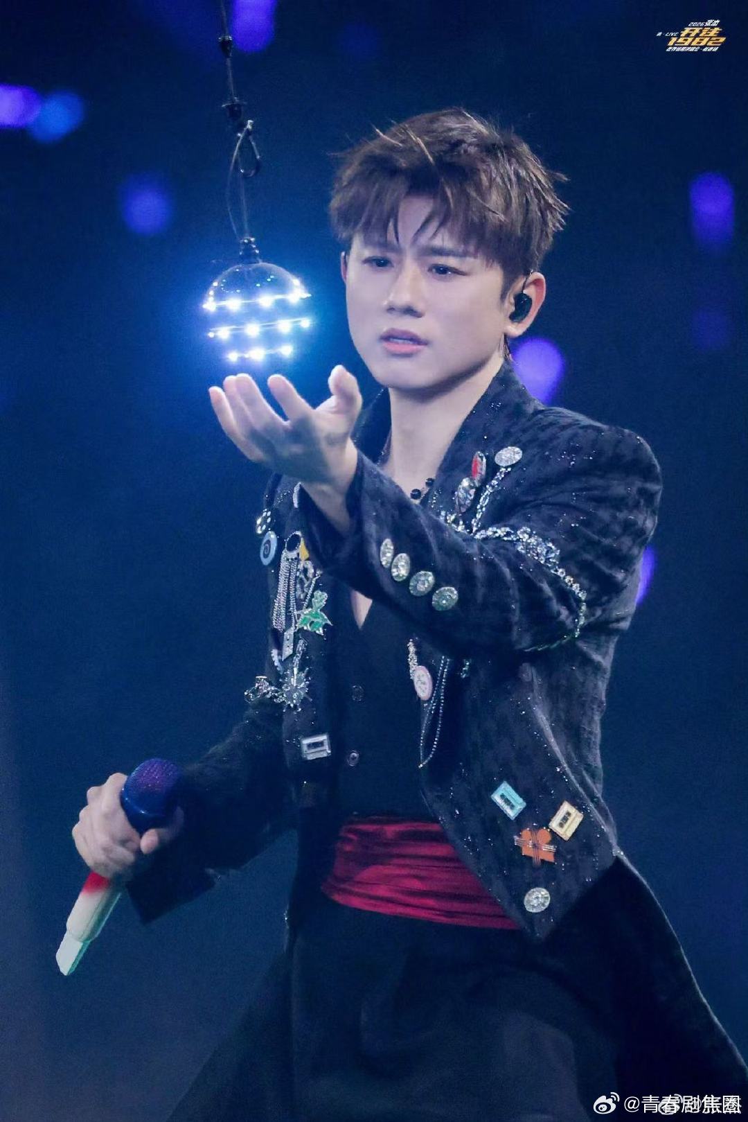 张杰鸟巢连开16场创华语歌坛纪录巨型列车舞美惊艳亮相，张杰以史诗舞台，驶向每一位