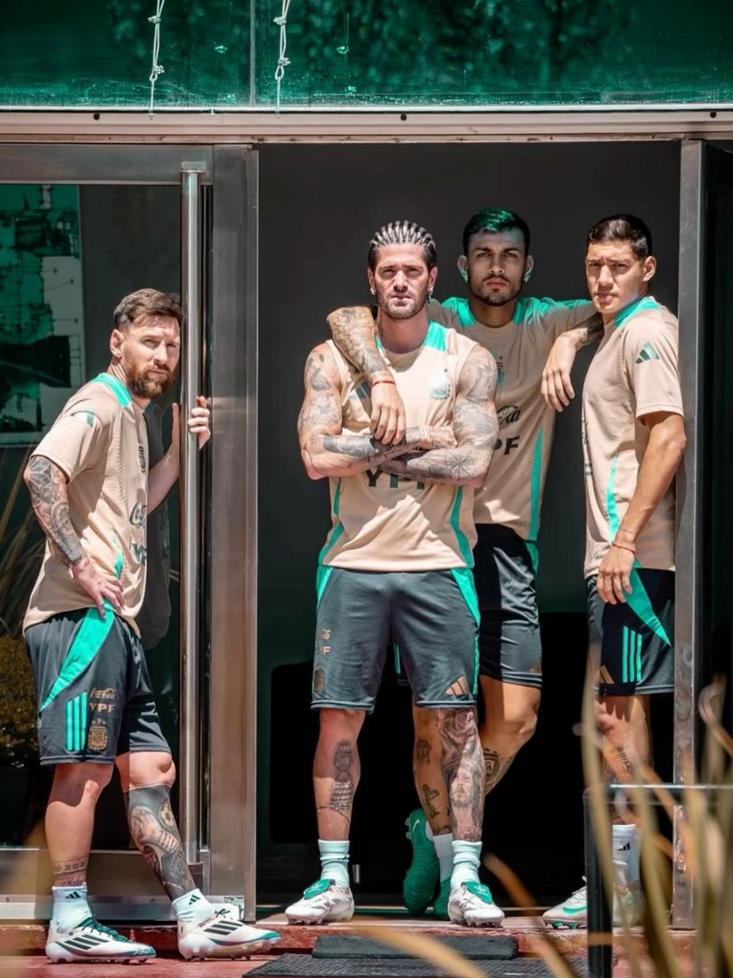 🔙🇦🇷我们曾经在一起的日子🥹阿根廷国家队阿根廷队热身赛德保罗梅西洛塞尔索