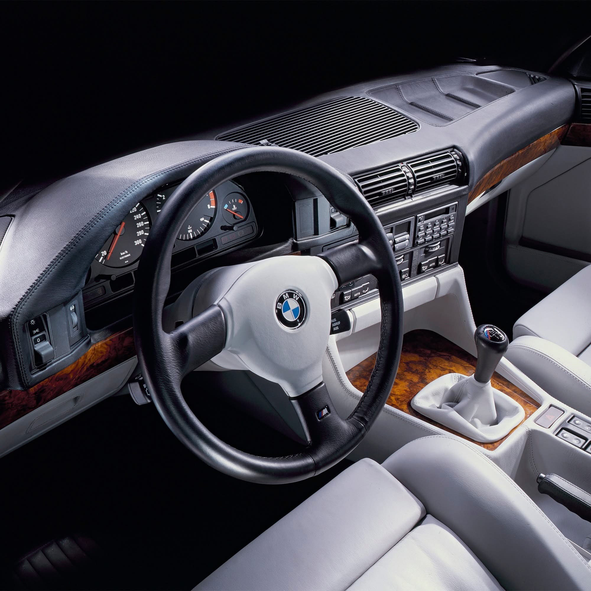 有时我们需要的未必是一辆“新款的车”，也有可能只是一辆新车[思考]大v聊车汽场全