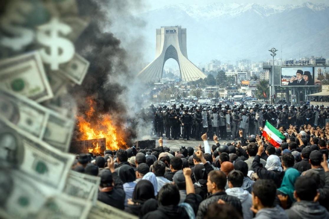 伊朗爆发抗议活动：伊朗民众因生活成本高企和40%的通货膨胀率而爆发抗议，造成至少