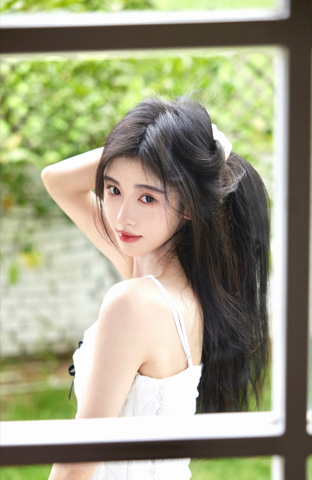 #鞠婧祎[超话]#阳光明媚的少女，太让人喜欢了 ​​​