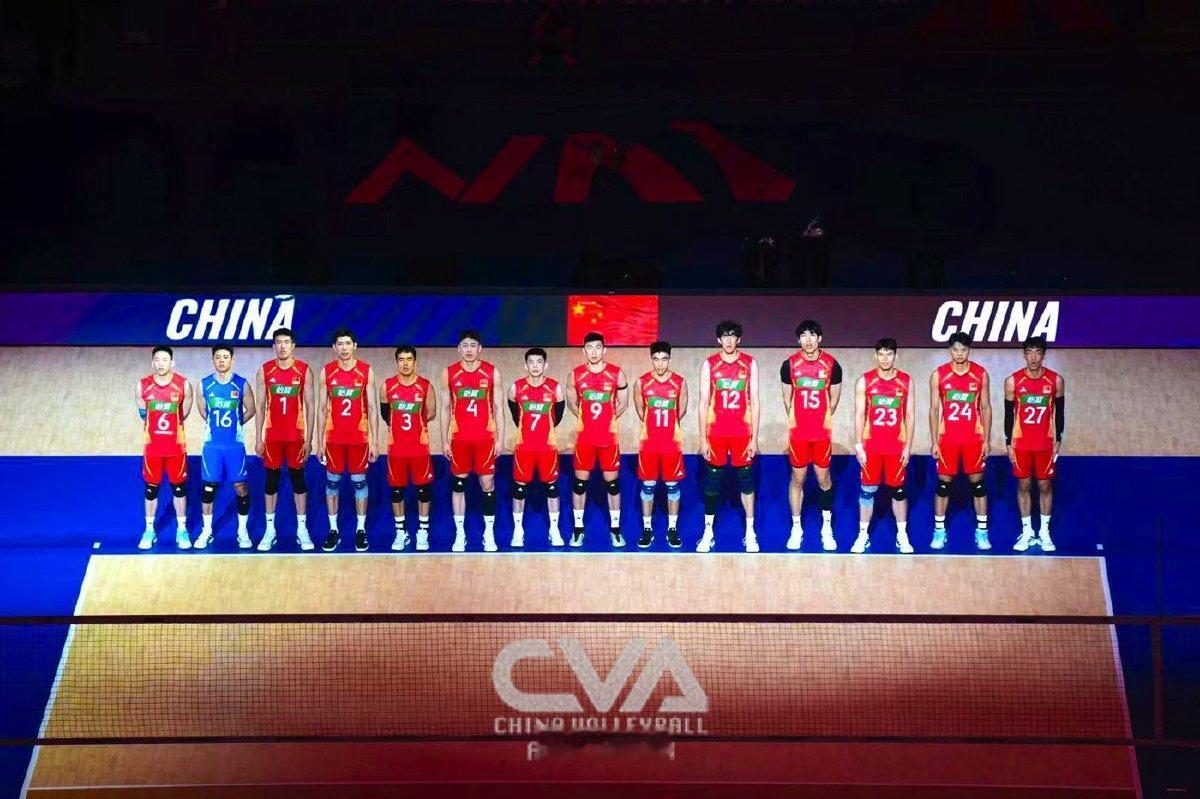 世界男排联赛临沂站休息一天后继续开战！
今天下午16:30，两连败的中国男排对决
