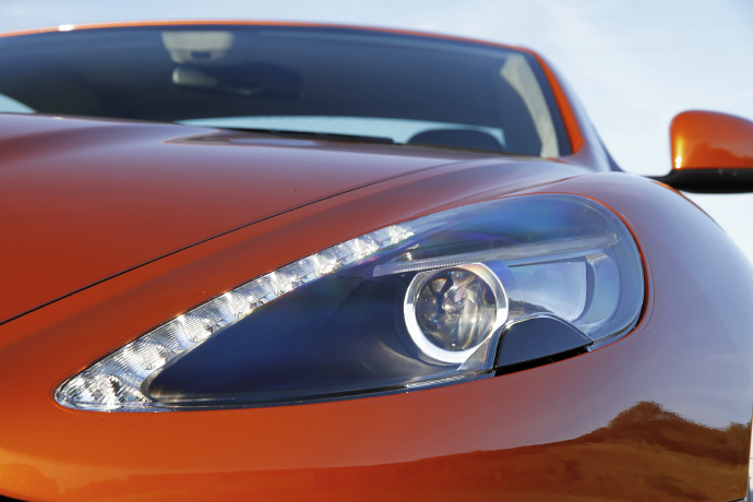 高清壁纸分享Aston Martin Virage 