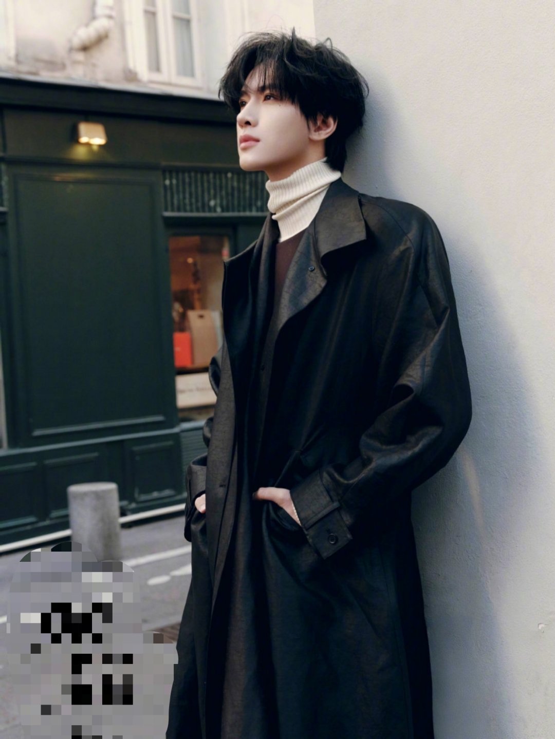 巴黎时装周 陈都灵、王楚然、王一博、章若楠、杨超越、岳雨婷等明星悉数到场。迪丽热