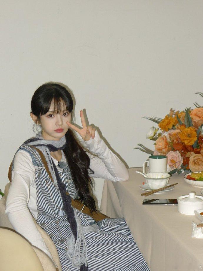 啊啊啊啊好可爱的薇薇侦探🕵️♂️2025我们一起冲他喵的[抓狂] 娱乐  娱乐