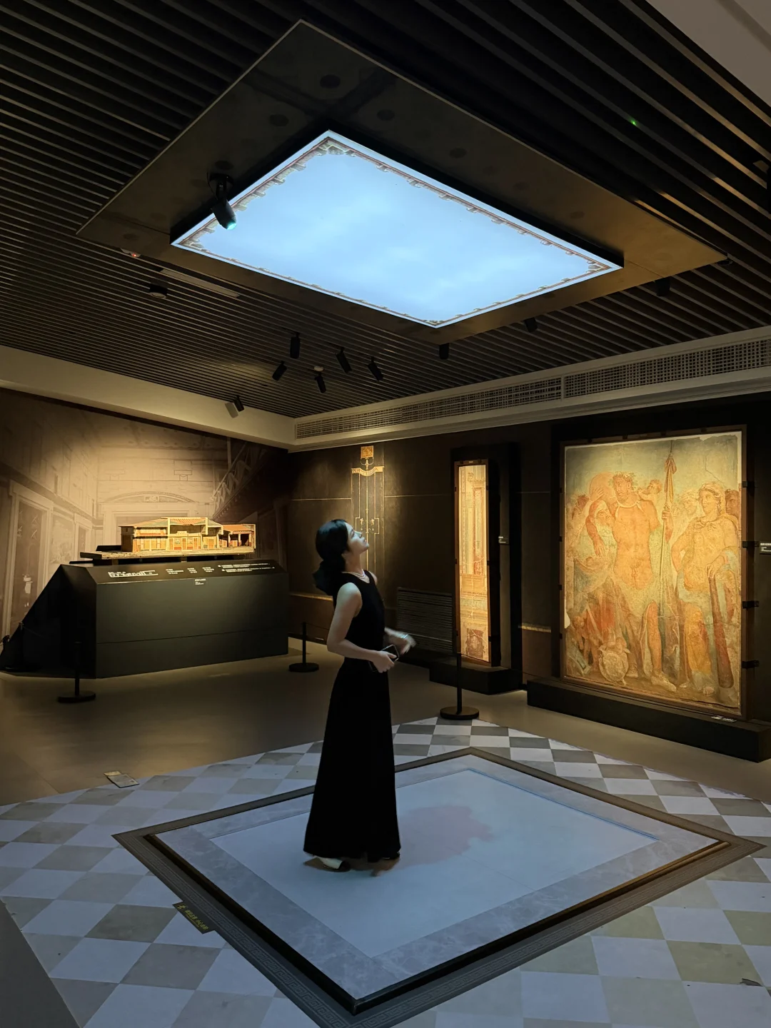 杭州近期坠出片的新展｜对话意大利庞贝古城