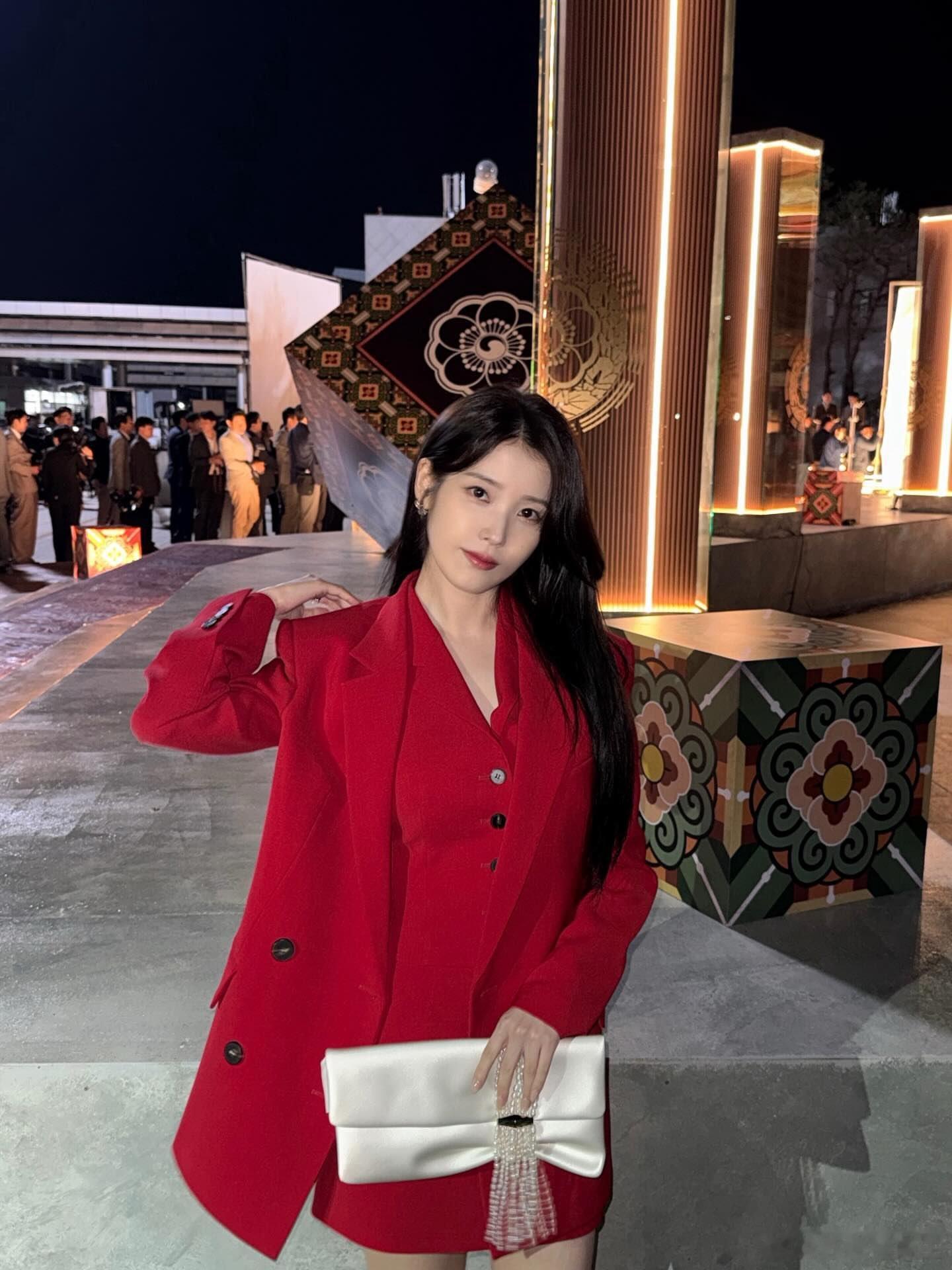 第2届 iMBC 颁奖典礼最终结果～IU以 50.69% 的得票率赢得最佳韩国演