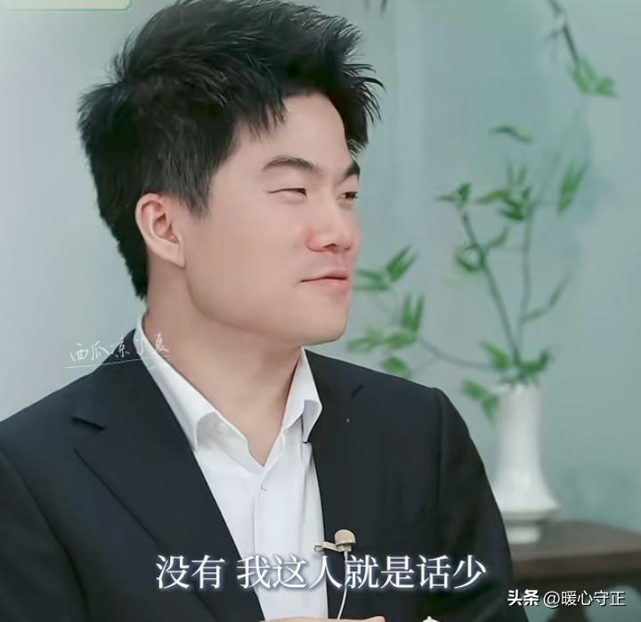 张雪峰的事，无形中，好像改变了大家对董宇辉的要求，直播间的节奏也好像变慢了点。