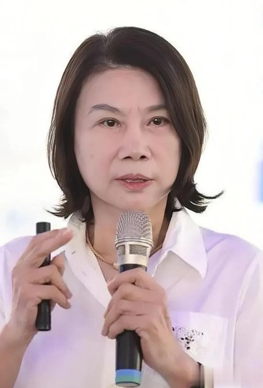 格力集团落榜世界500强！

8月19日，董明珠接受采访，记者问:对于这个结果，