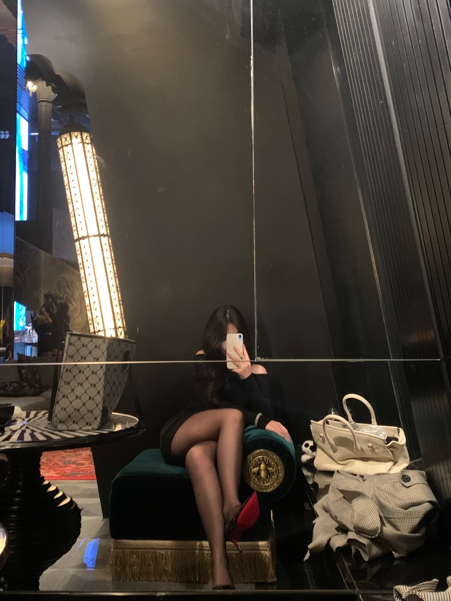 拥抱是没有副作用的镇定剂 