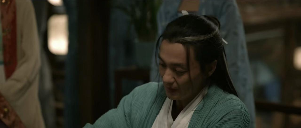 《华山论剑》里面黄药师赌场那段戏，我看出了周星驰赌神的感觉。

哈哈，黄药师和柴
