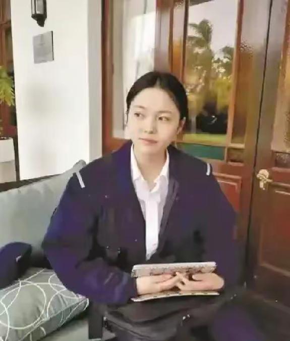 可可西里无人区发现一具遭野兽啃食的遗骸，遗体全身赤裸，警方核实死者是南京航空航天