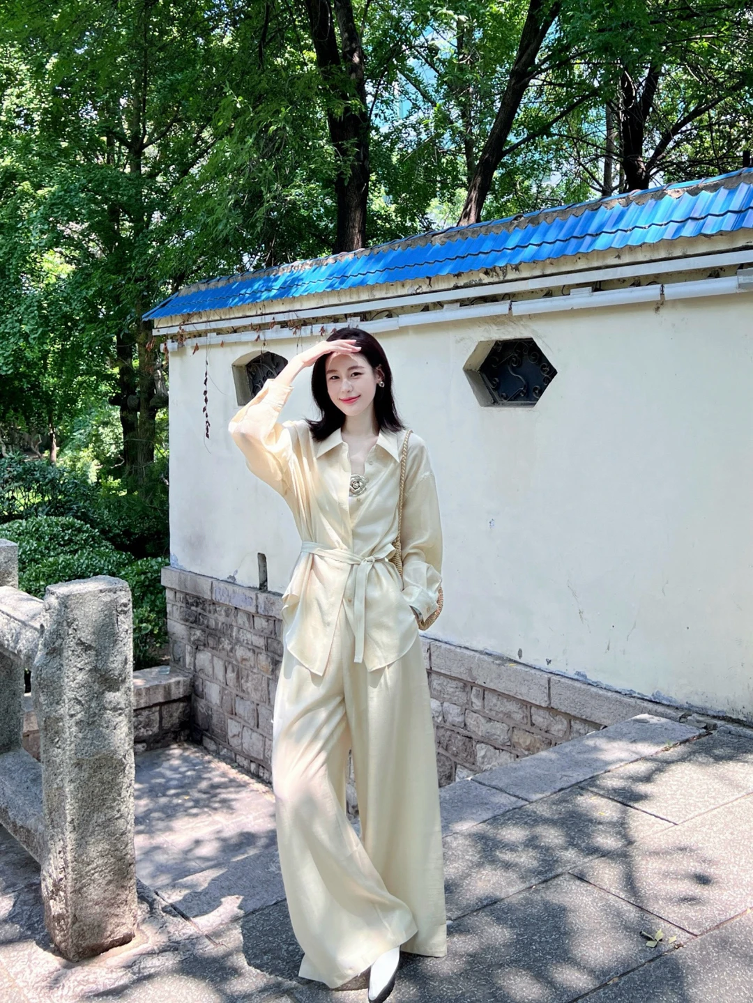 胶片🎞️简单干净出个门 奶黄色初秋氛围感☀️