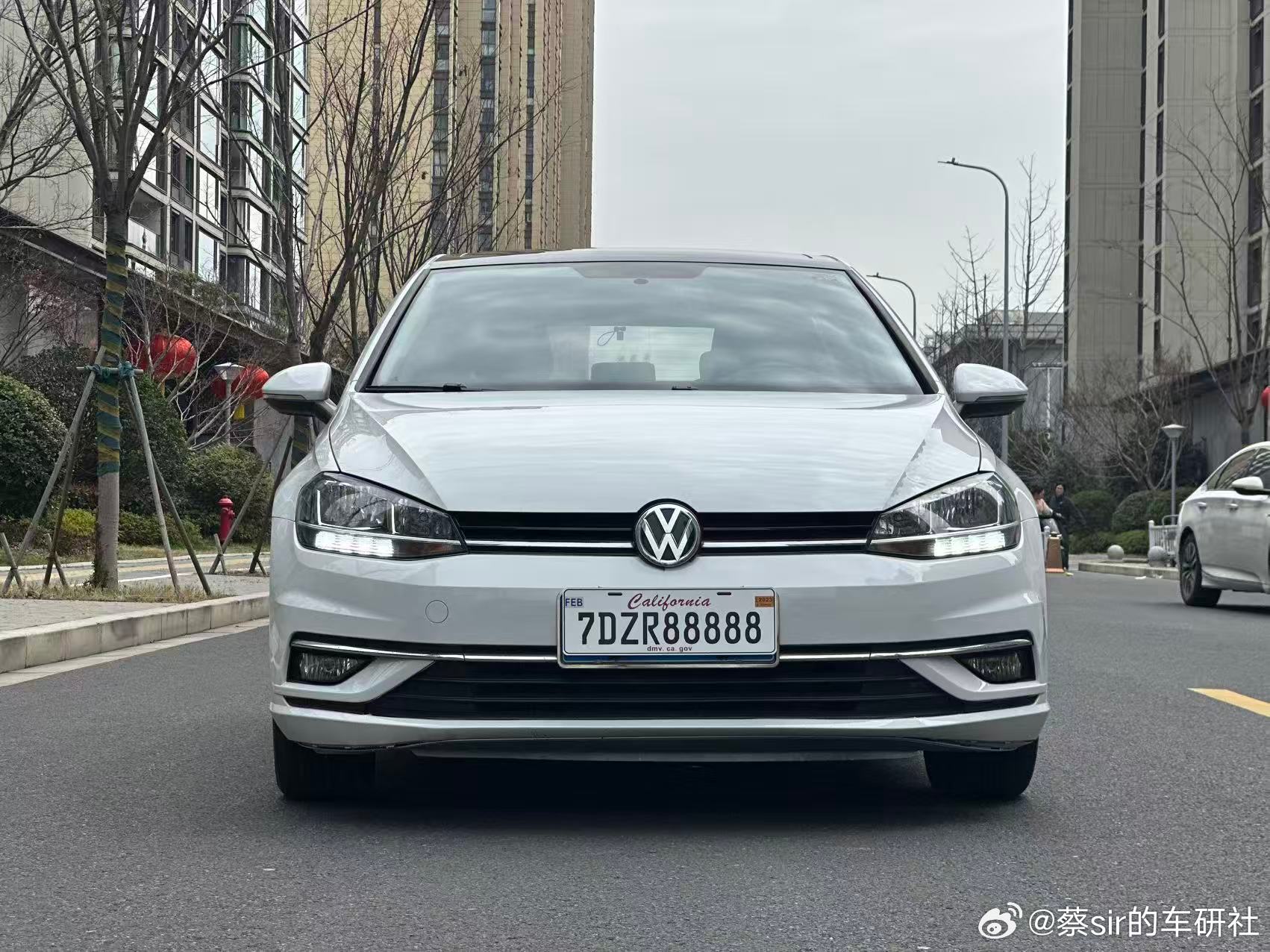 2018年12月7代半大众高尔夫1.4T舒适版，费用同步，本地美女一手，实表跑了