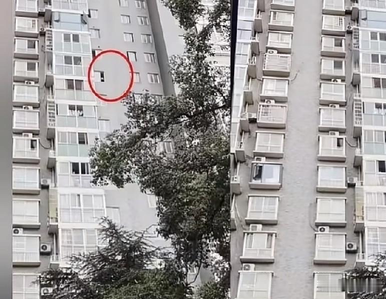 7月20日，湖南长沙一小区里，有住户连续近半小时从高空抛下瓷砖、花瓶等硬物，经查