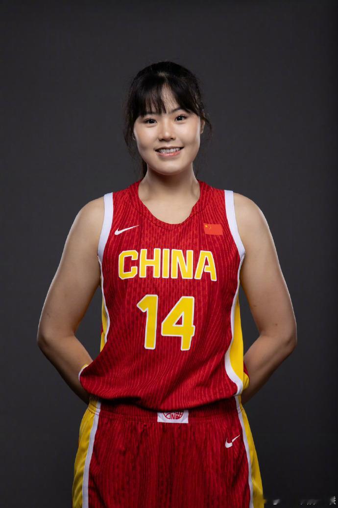 李月汝加盟山西女篮 据了解，本赛季在WNBA出场机会远未达到预期的李月汝有望在新