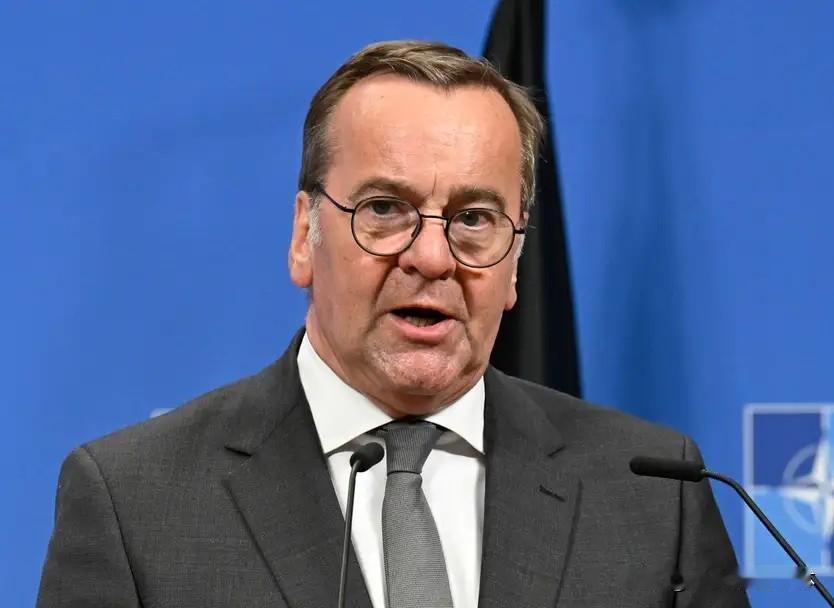 德国国防部长表示:俄罗斯毫无诚意！

德防长皮斯托瑞斯就能源停火发表看法，他表示