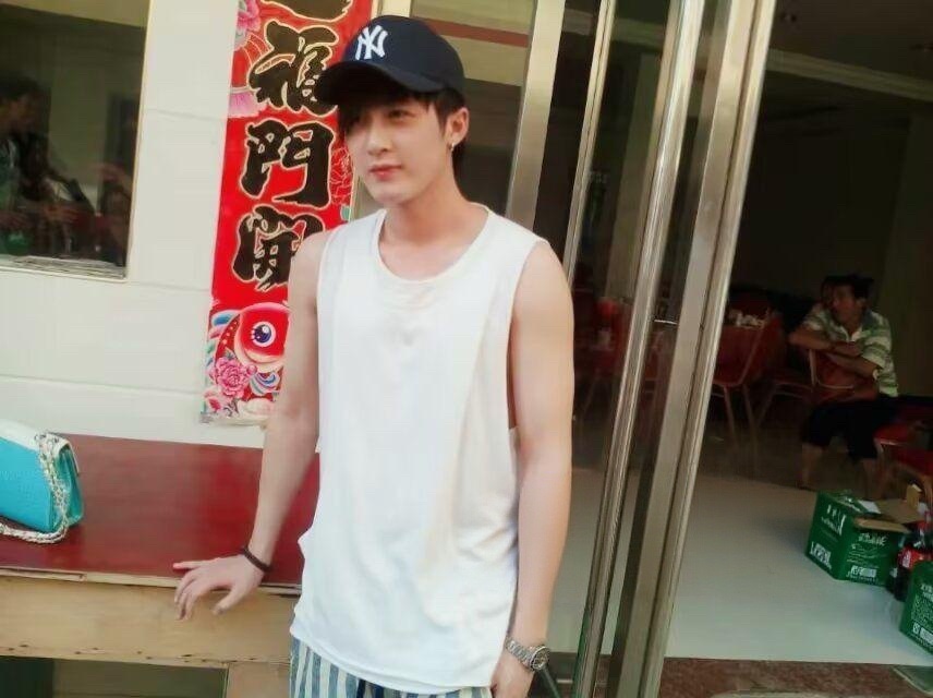 檀兮尔 宝贝晚安……  专栏 · 素材库