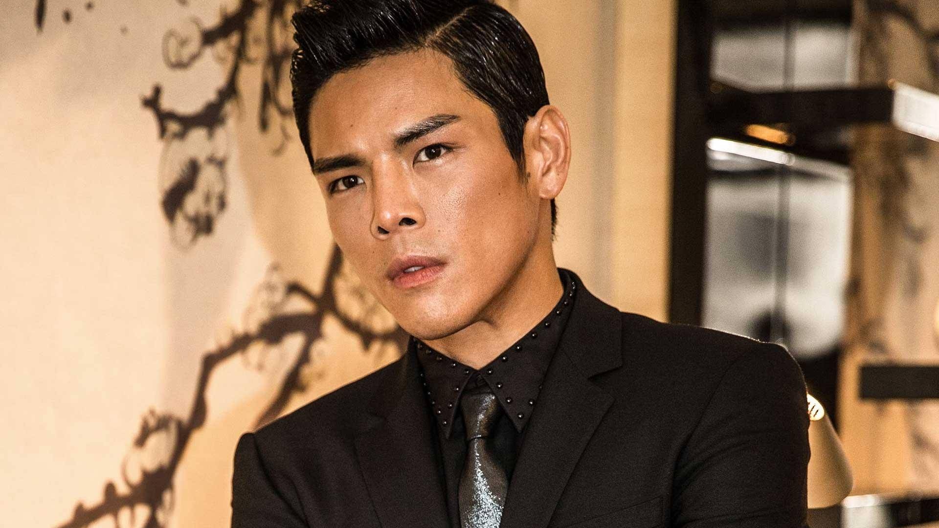 向佐回应不会和郭碧婷参加再见爱人 ，向佐的回应充满了对郭碧婷的深情，表达了他们希