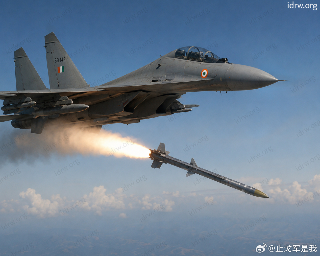 库沙M1刚试射，250毫米弹体引热议，空射版或将改写空战规则2026年8月16日