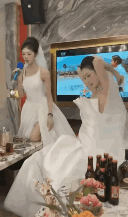 现在KTV都这么卷了吗？也太会了，服务直接拉满！