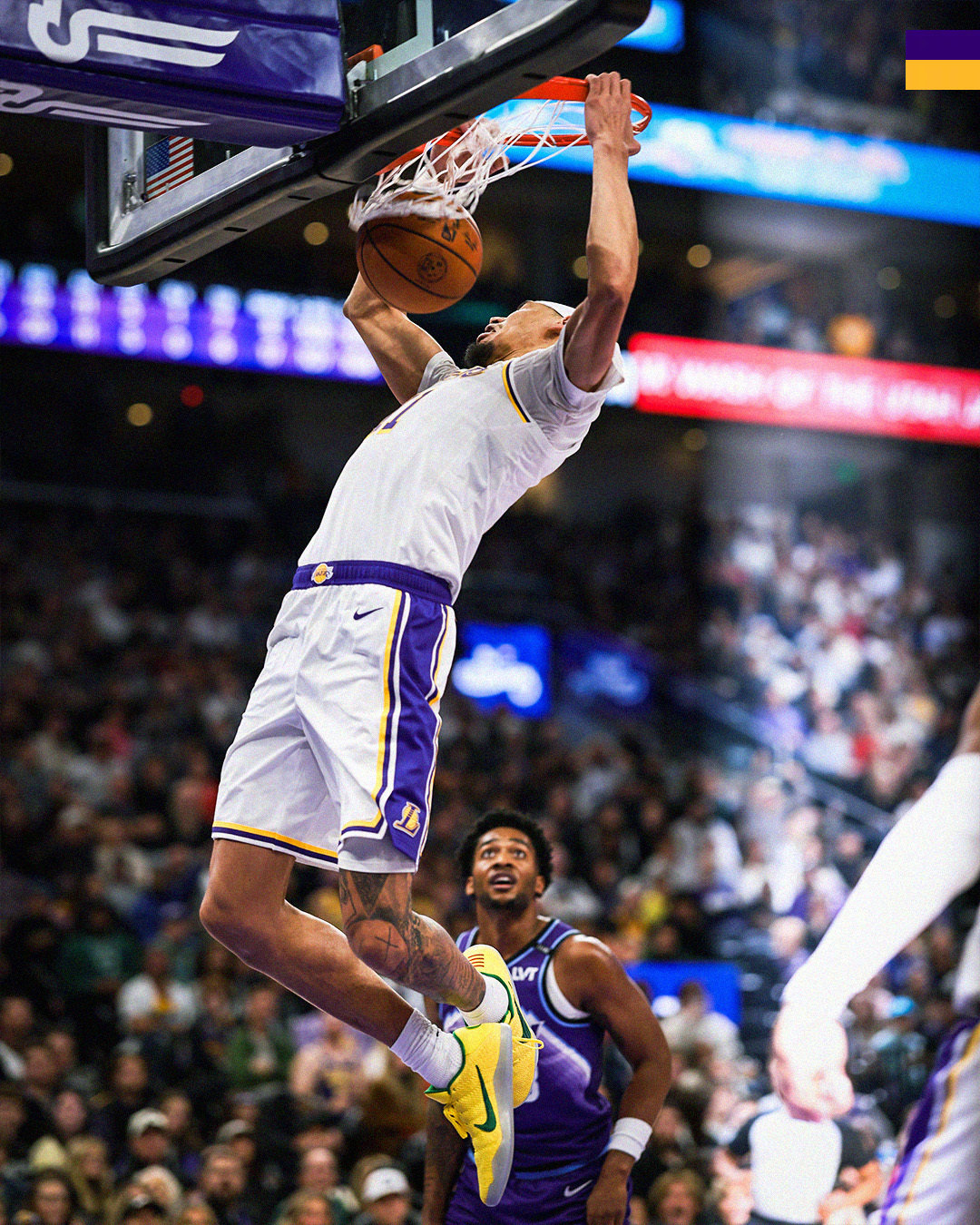 海斯的暴力扣篮秀如期上演 